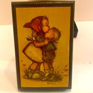 Bonnie Wooden Wall Plaque German Children Vintage